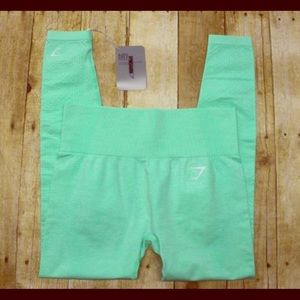 Gymshark leggings medium nwt